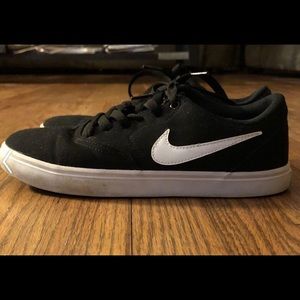 Nike SB Women’s Solarsoft Portmore